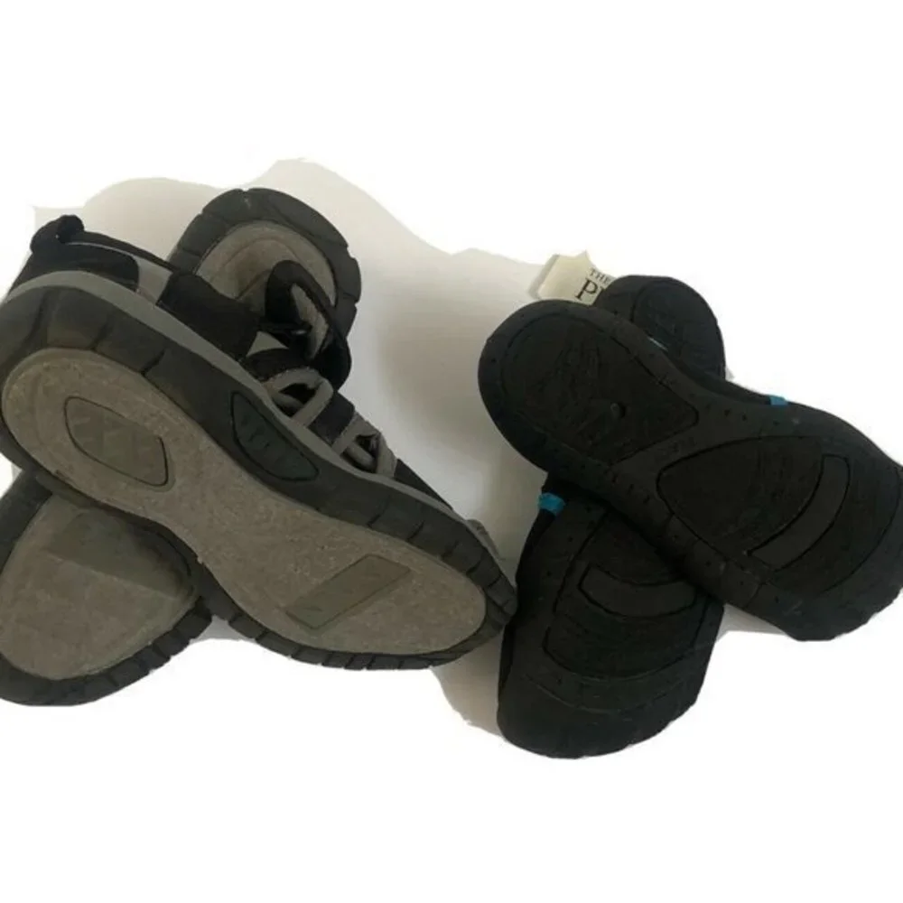 The Childrens Place old navy kids Water shoes 13